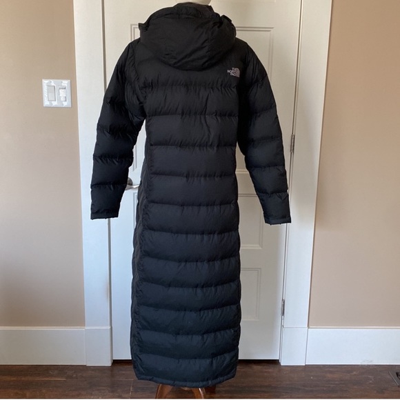 The North Face Down Puffer Parka - Picture 3 of 9